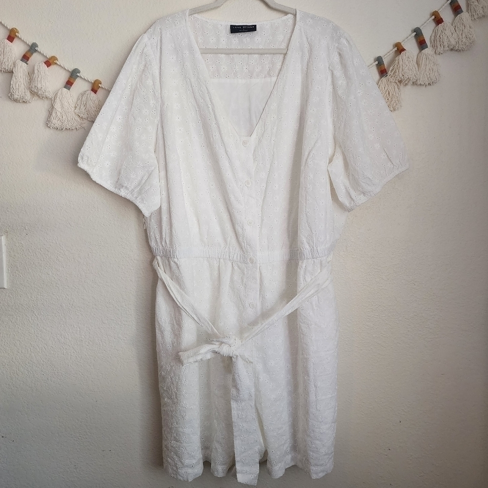Lane Bryant Crochet Eyelet Daisy Print White Belted Button Down Romper Boho 26